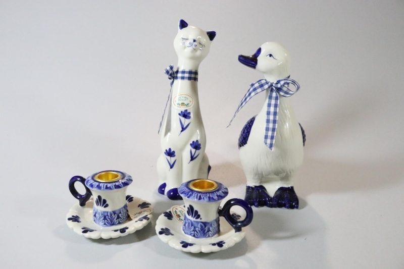 4 delar prydnadsföremål, Victoria Design, anka, katt och ljusstakar