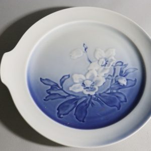 Elegant serveringsfat från Copenhagen Porcelain – Tidlös dansk design