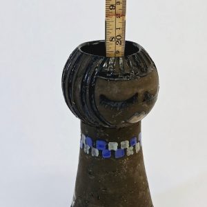 Handgjord Vas från Kloster Keramik Ystad – Charmig Skandinavisk Design, 20 cm