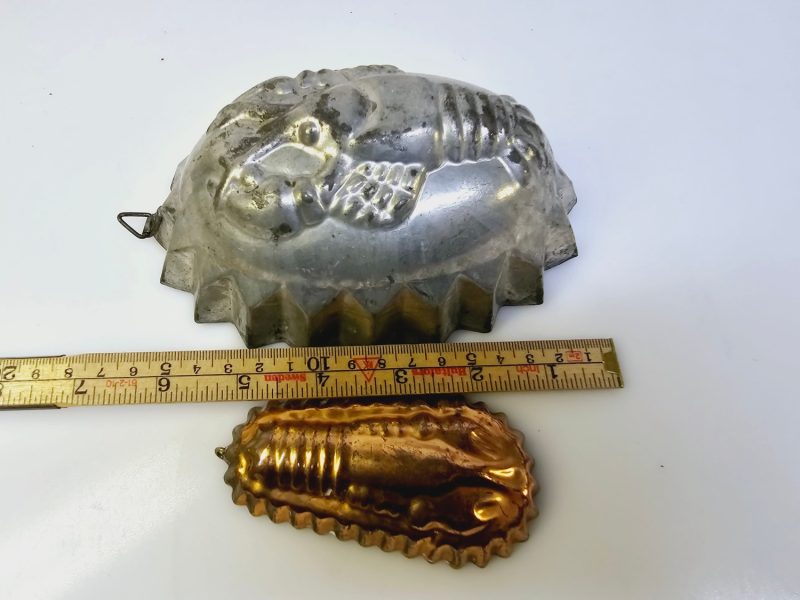 Rosenthal vintage kakformar i metall och koppar – hummermotiv
