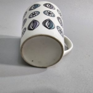Mugg med Blad- och Citrusmönster