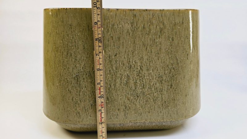 Stilren och modern kruka i glaserad keramik – 25 cm hög