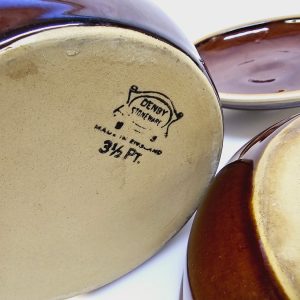 Set med två charmiga grytor från Denby Stoneware - Engelsk kvalitet