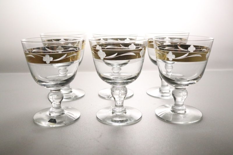 6st glas med guldfärgad dekor, Kosta