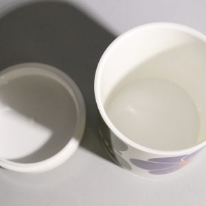 Retro Plastburk från Lønborg, Danmark – Färgglad och Funktionell