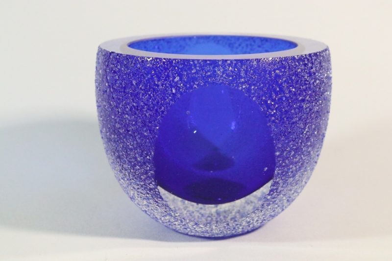 Skål av konstglas. Vintage Glaskonst, Ljuslykta, "Galaxy Sandy"