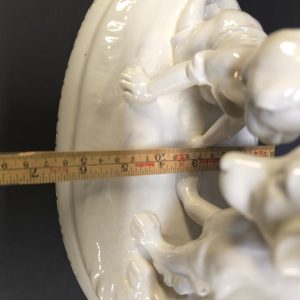 Porslinsfigur "Kan du inte tala?" – Unik och charmig samlardekoration