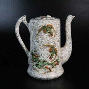 Art Nouveau Phoenix keramikkanna gjord i England med färgglad dekor