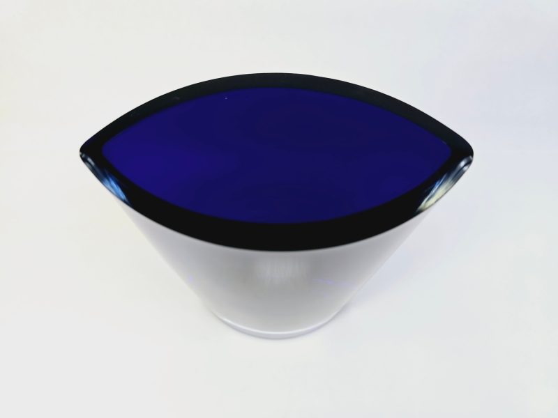 Elegant Blå Glasvas – Skandinavisk Design