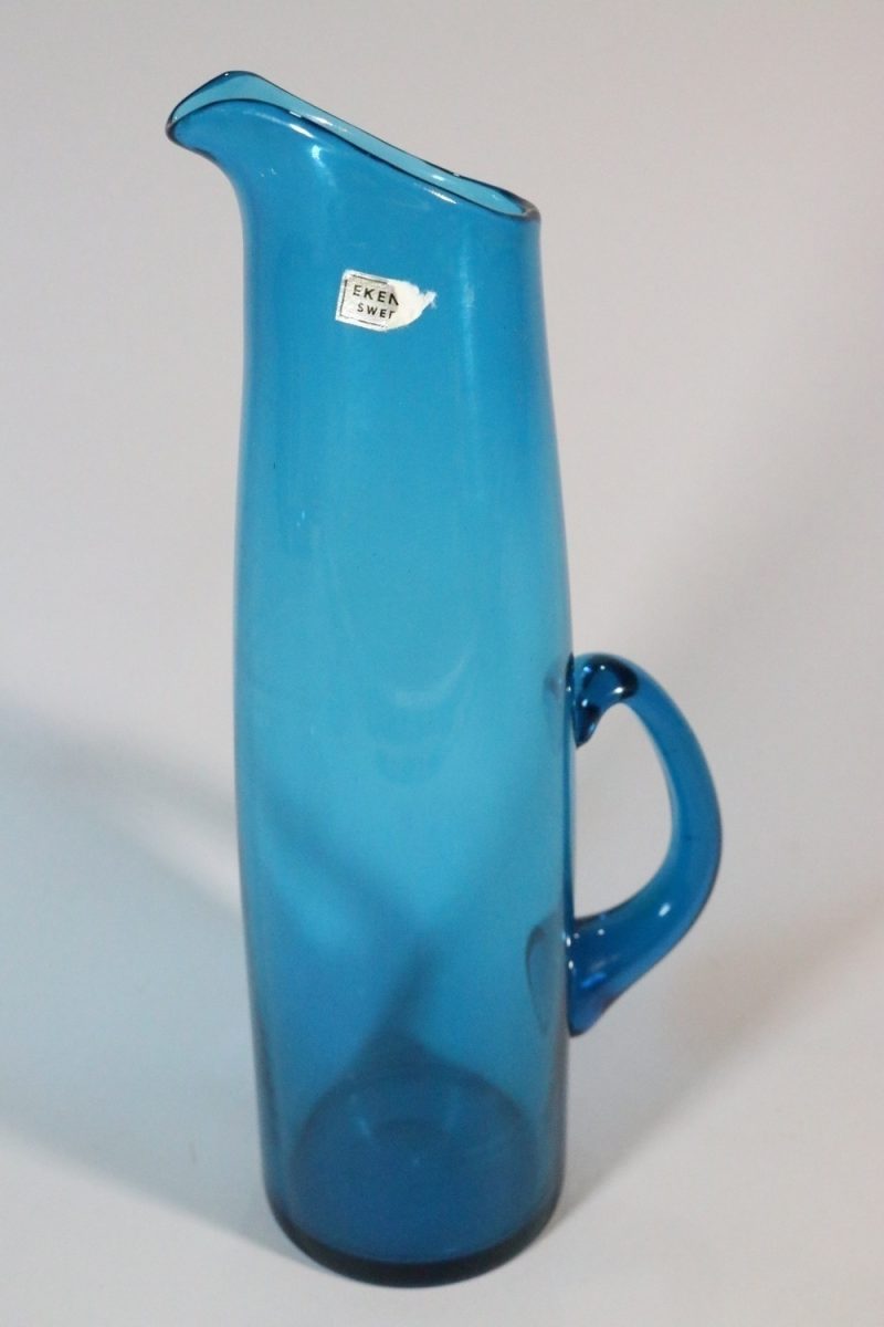 Blå kanna / karaff Ekenäs glasbruk - vintage / retro / munblåst