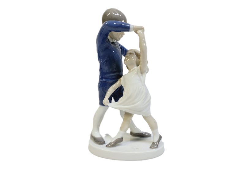 Elegant B&G-figur i porslin – Dansande par