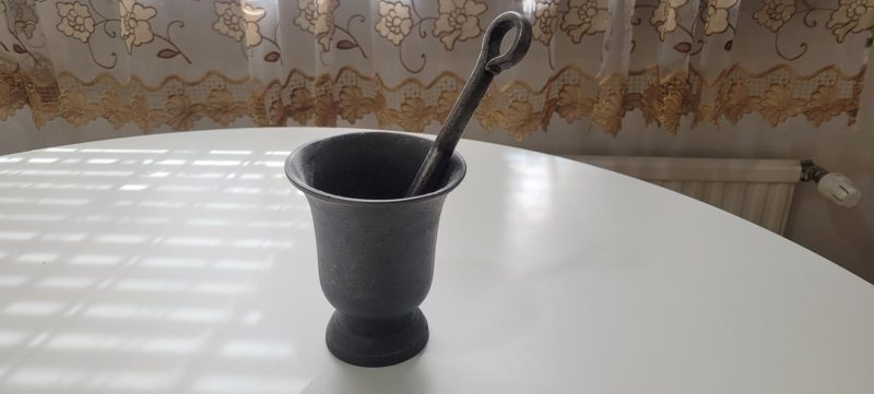 Mortel, troligen järn, 14cm