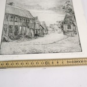 Charmigt Stadsmotiv – Signerat Provtryck från 1951