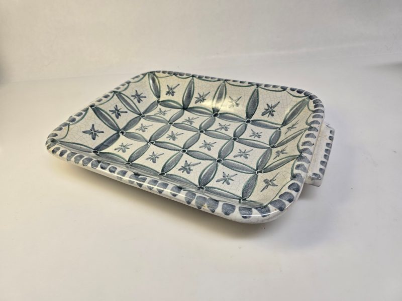 Elegant Serveringsfat från Laholm Keramik - Handgjord Skandinavisk Design