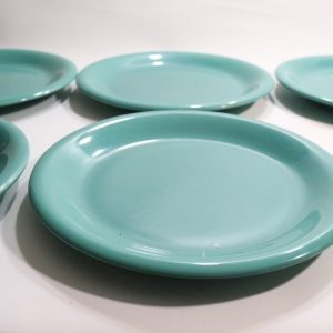 6st flata mattallrikar, grön glaserade - 27cm