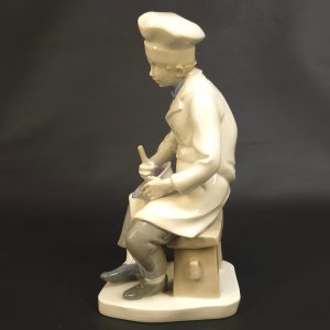 Elegant Porslinsfigur – Bagare i Arbete