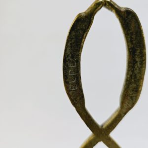 Unik Bronsstaty – Mystisk Skogsfigur med Dekorativt Stöd