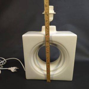 IKEA Bordslampa i unik retrodesign – 33 cm hög