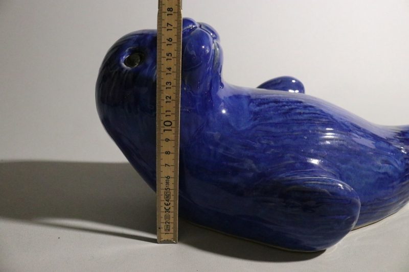 Glaserad Keramikskulptur – Säl, 40 cm