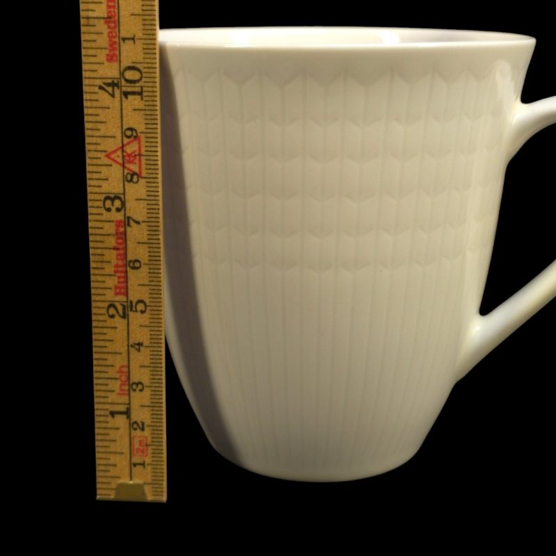 Rörstrand-mugg – stilren nordisk design i större format