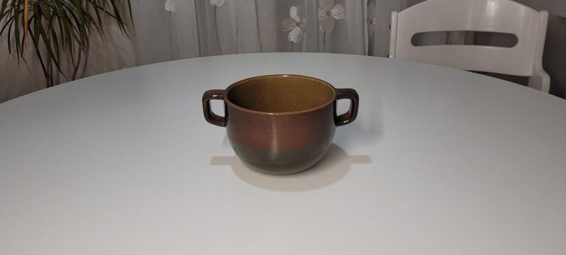 UPSALA-EKEBY, Karott, brunglaserad keramik 10,5cm