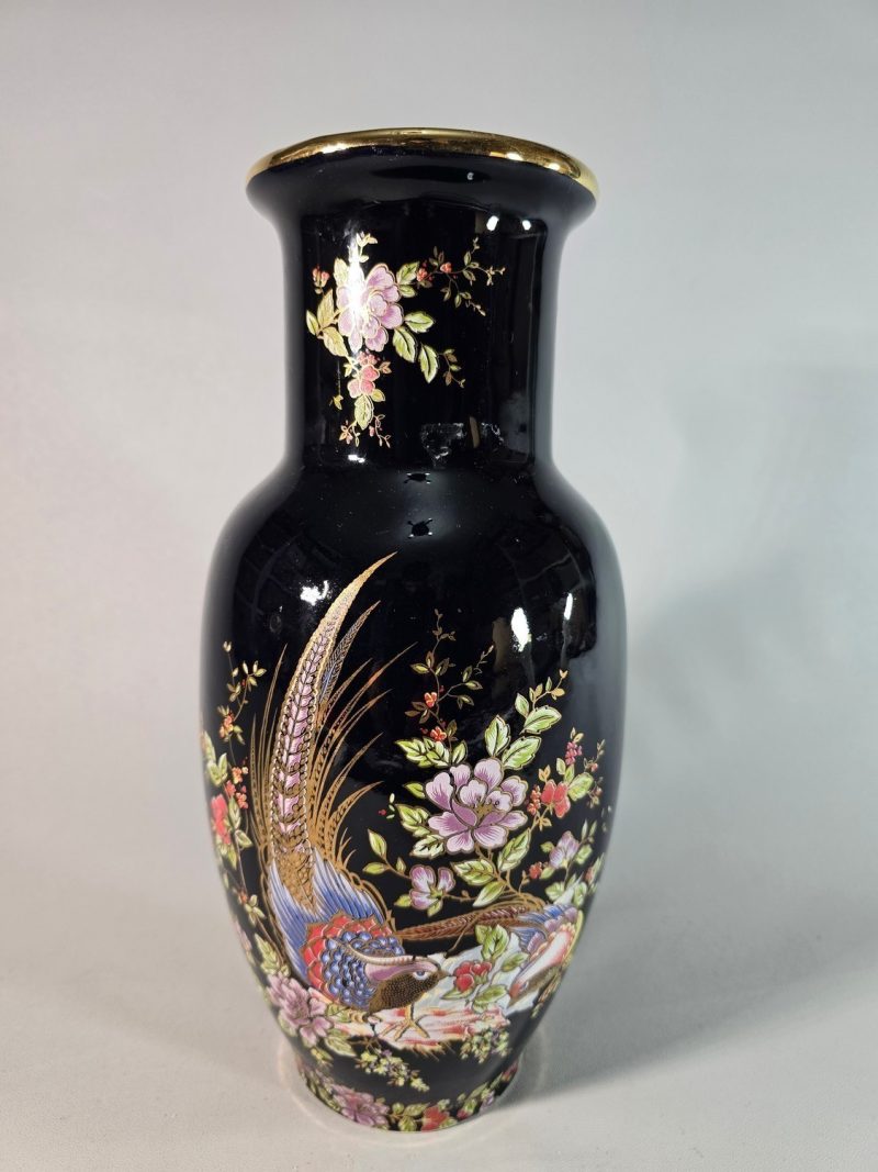 VAS, porslin, Italien - Höjd ca 29 cm
