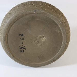 Mari Simmulson ,, Krus ,, skål 43130/898 ,Upsala Ekeby 60 talet