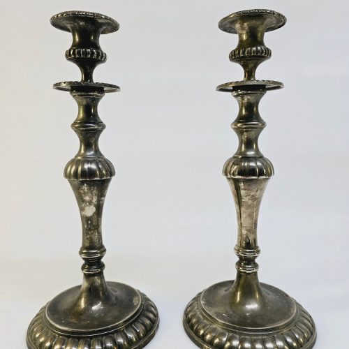 Exklusivt Par Ljusstakar i Nysilver – 28 cm