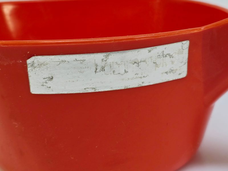 Retro Plastmått från Perstorp – Design av Huberth