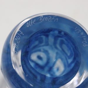 Orranäs glasbruk Olle Brozen, Brozén, ljusstake 16 cm hög. SIGNERAD
