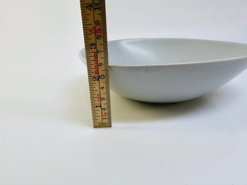 Elegant Höganäs-skål – Stilren och Tidlös Design