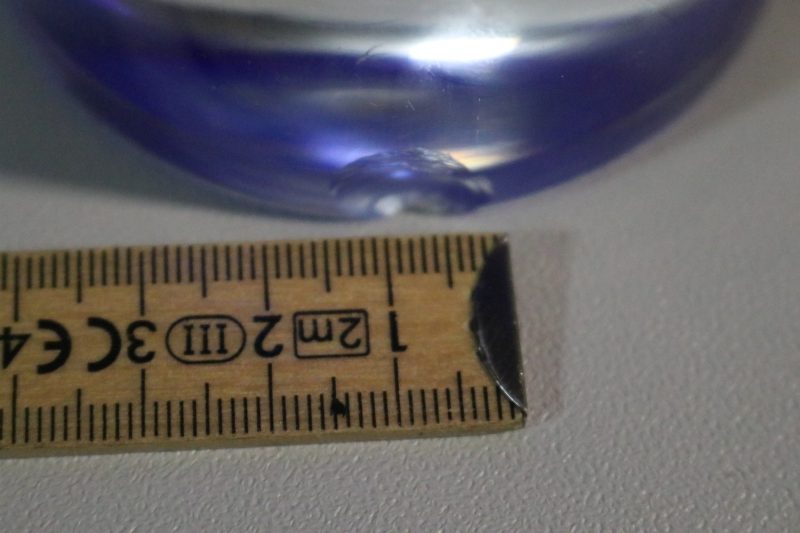 Glasvas, ca 26,5cm hög - blå