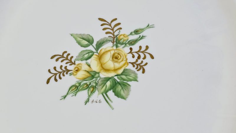 Elegant serveringsfat från Royal Copenhagen