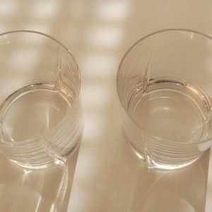 Glas, 2st