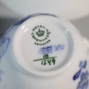 BLÅ BLOMSTER KAFFEKOPP ROYAL COPENHAGE - KUNGLIG DANSK TRE DELAR