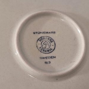 Fem Höganäs förrättstallrikar 22 cm i diameter
