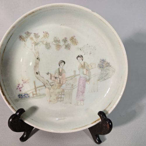 Antik tallrik, Kina, porslin, famille rose, 1800-tal