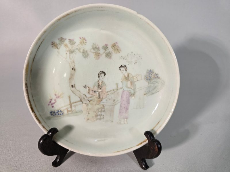 Antik tallrik, Kina, porslin, famille rose, 1800-tal