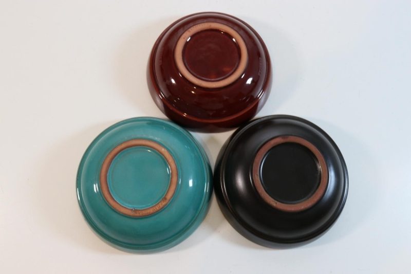 3st skålar, glasyr i olika färger, Made in Sweden