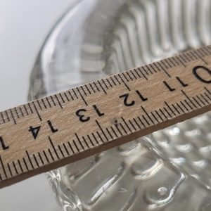 Glasskål / askfat troligen kristall H=4,5cm D=14cm
