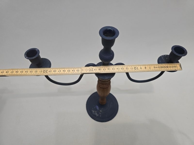 Elegant Trearmad Ljusstake i Metall och Trä (35 cm)