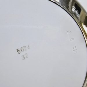 Elegant serveringsskål i silver och porslin, 24 cm