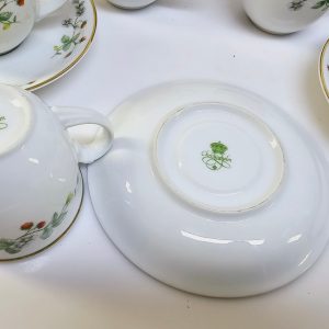 Charmigt kaffekoppsset på 5 koppar från Christineholm med jordgubbsmotiv
