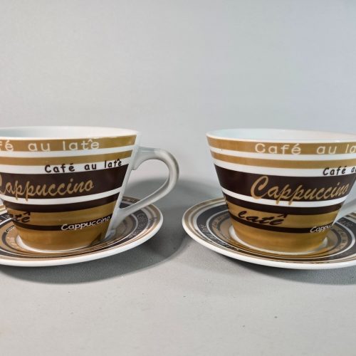 2st stora Kaffekoppar, Café au late Café au Cappuccino late