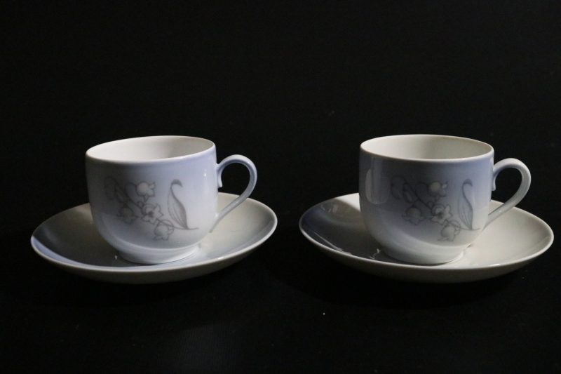 2st koppar med fat, "liljekonvalj" Royal Copenhagen