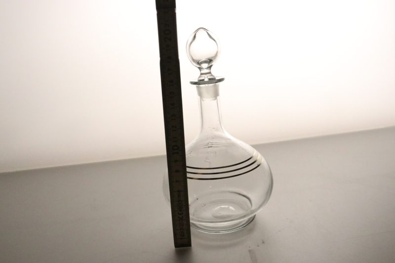 Karaff guldiga ränder  Art deco stil, vintage, H 21cm