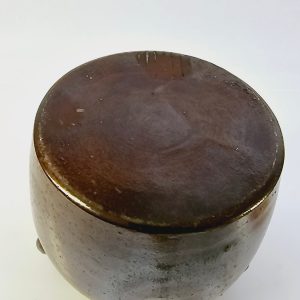 Wallåkra-krus 2L – Saltglaserad stengods i klassisk design