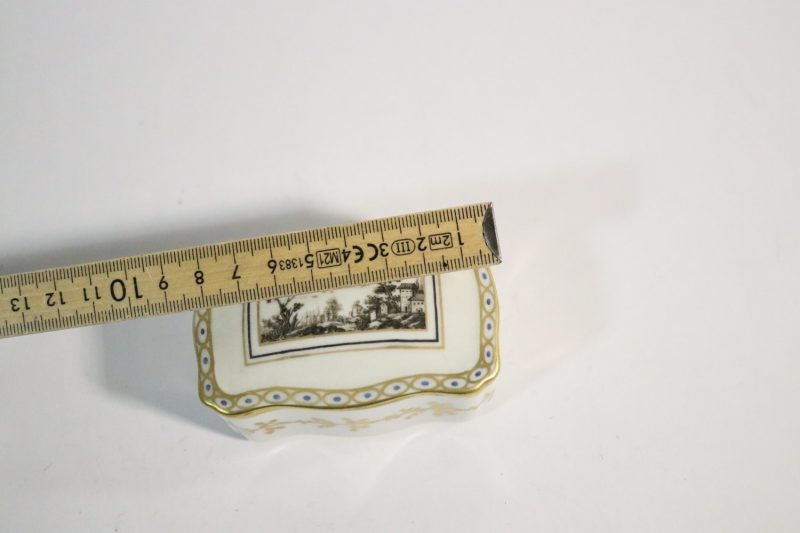 Elegant smyckesask från Richard Ginori – italiensk lyx i miniatyr