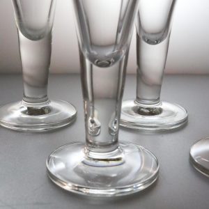 5st stora glas på fot, H23,8cm D6cm