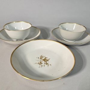 Queen Anne Bone China - Eleganta Tekoppar med Rosmotiv, Set om 4